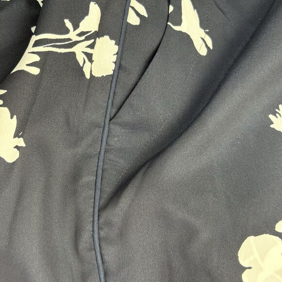 NEW JOIE Daltona Floral Print Wide Leg Pant Women Size Medium Navy Blue Palazzo - Picture 7 of 13